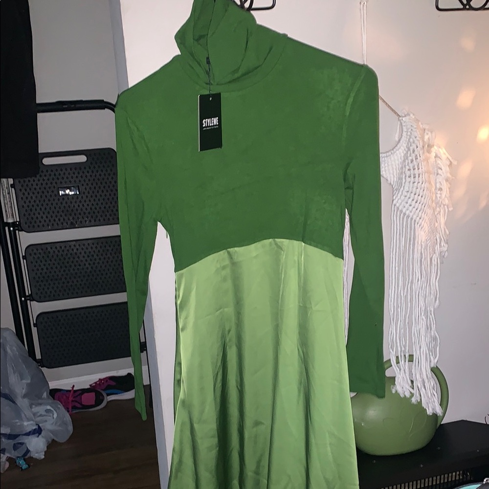 STYLEWE Green Fit and Flare Turtleneck Dress